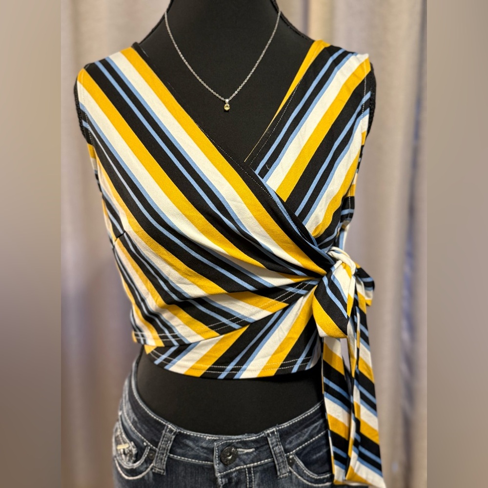 Y2K Wild Honey Stripe Wrap Crop Top Size - M